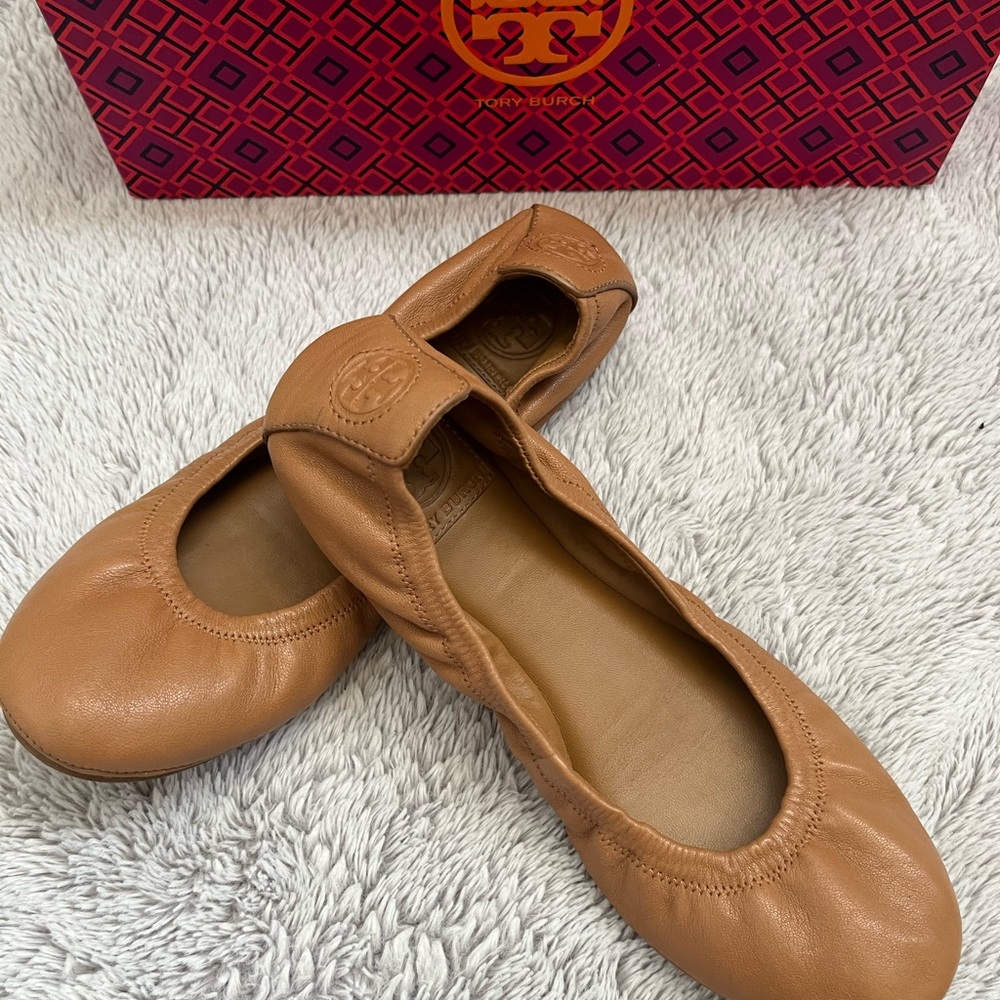 Tory Burch flat size 7.5 - Picture 4 of 7